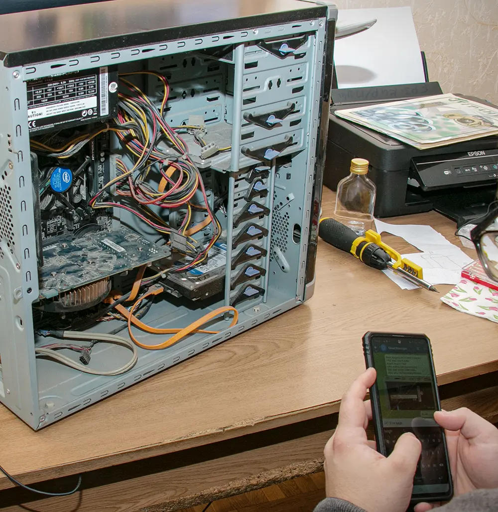 고장난 컴퓨터 업체 판매